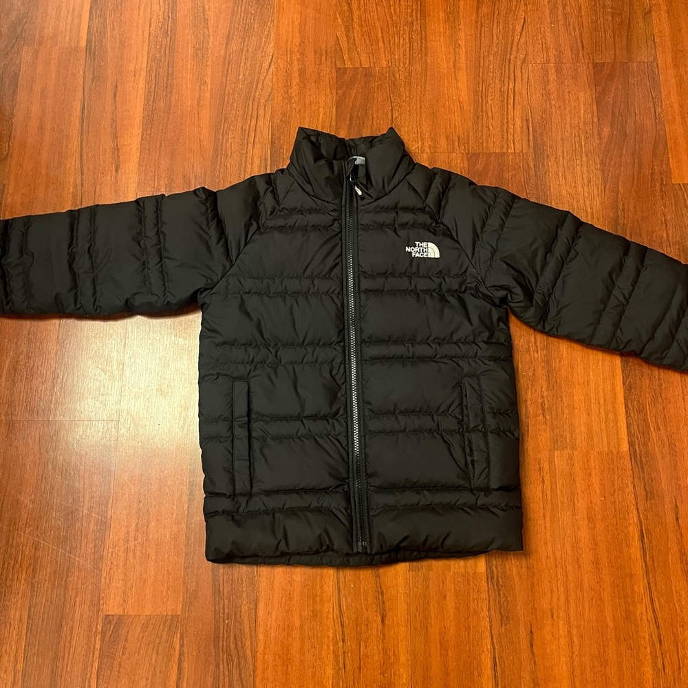 Boys North face puffer jacket size 10-12
